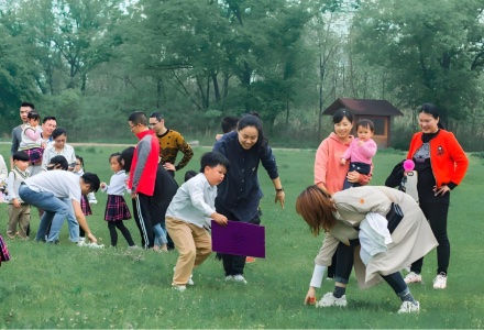 广州首个城市AI亲子阅读空间启用